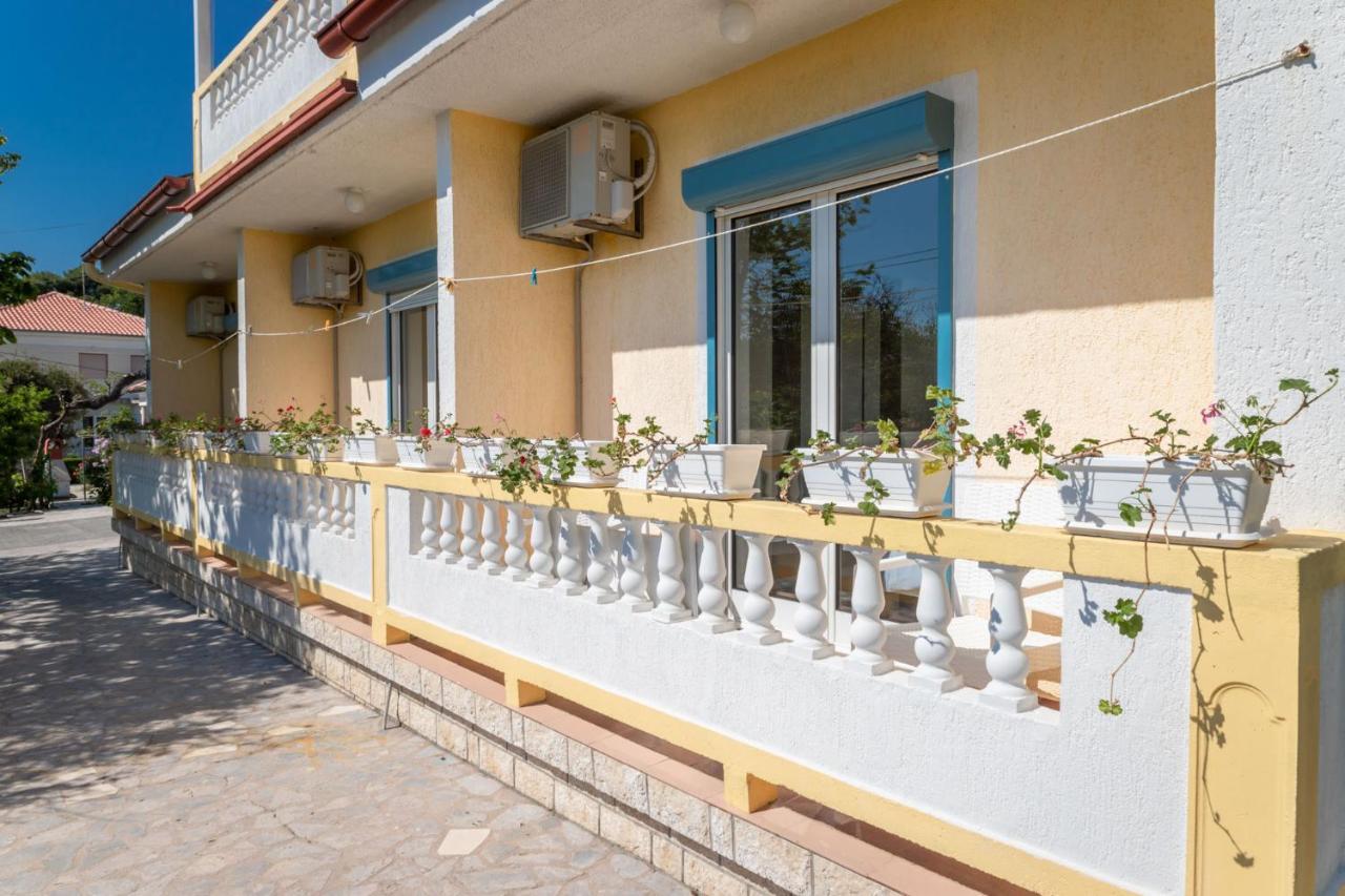 Apartmani Bozica Barbat na Rabu Kültér fotó