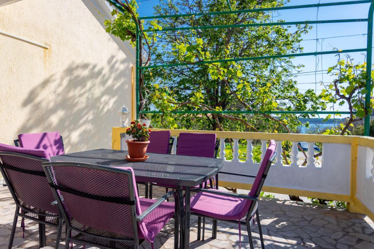 Apartmani Bozica Barbat na Rabu Kültér fotó