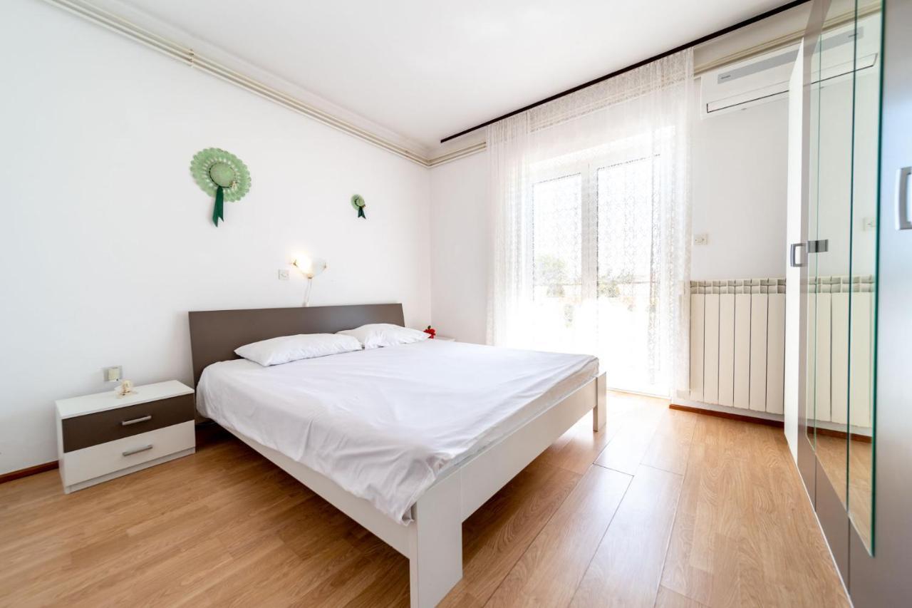 Apartmani Bozica Barbat na Rabu Kültér fotó